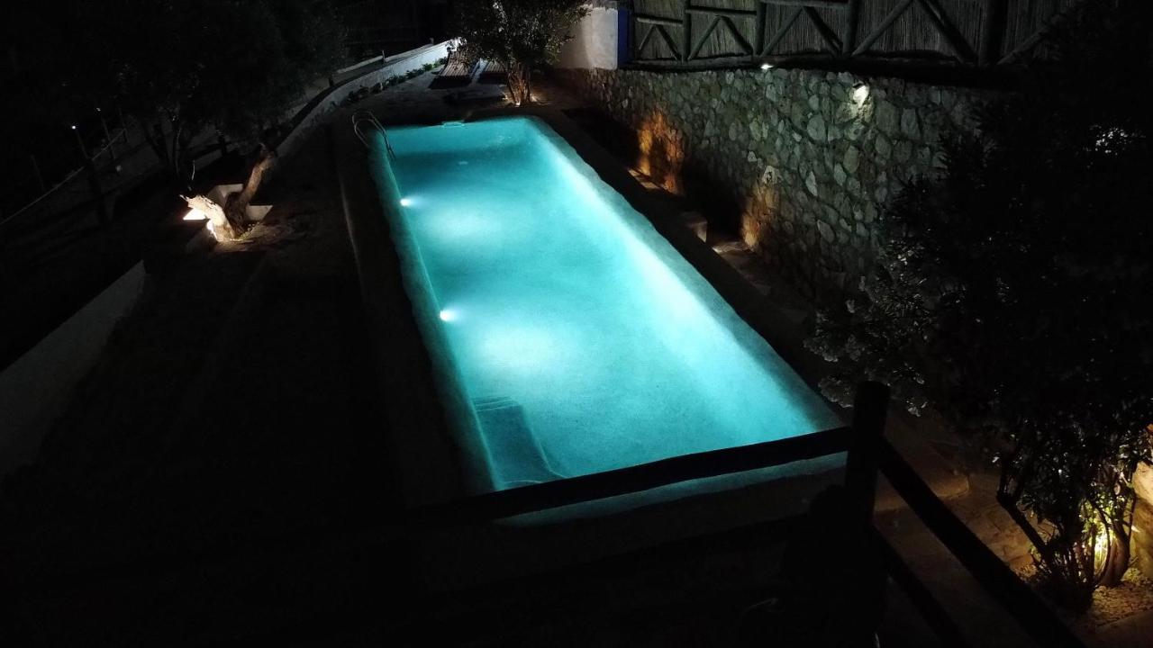 Bédar Villa For 4 With A Private Pool & Garden מראה חיצוני תמונה